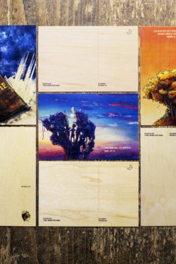 3 cartes postales en bois